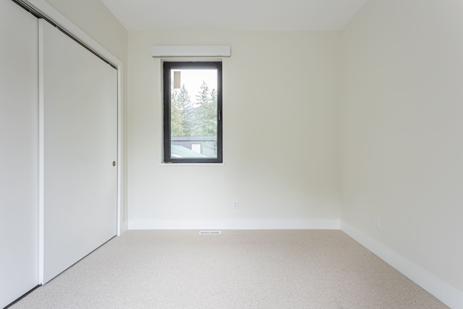 514 Park Drive photo 5
