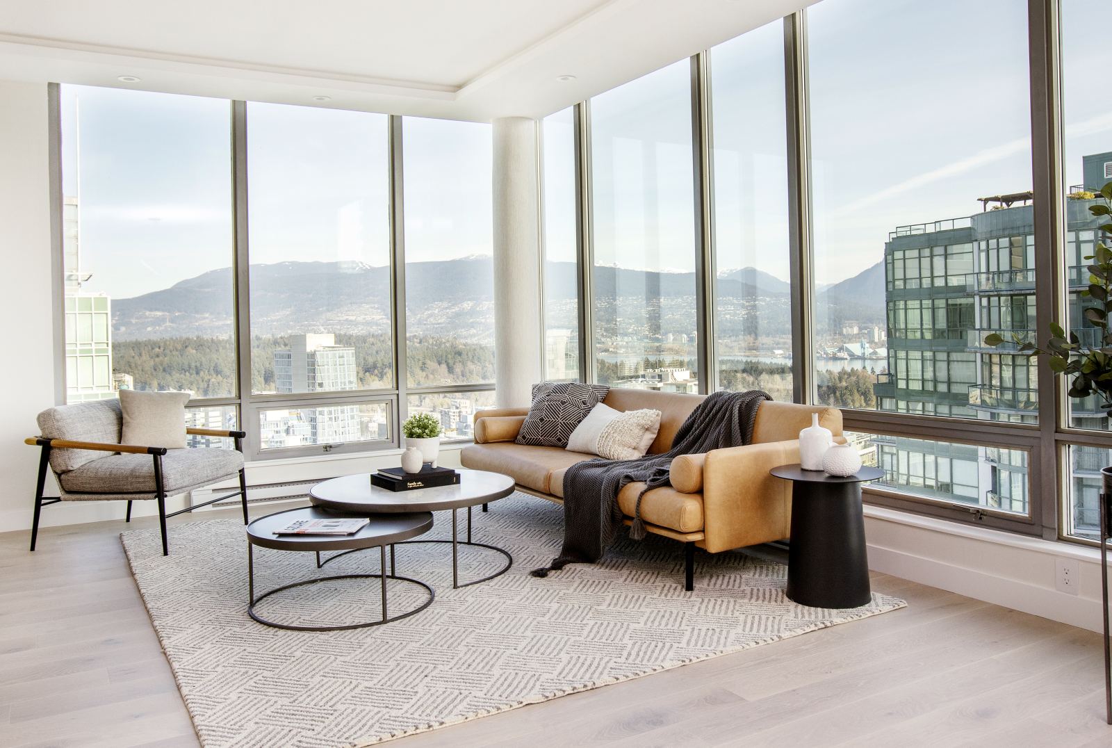 Henry Lee Residence