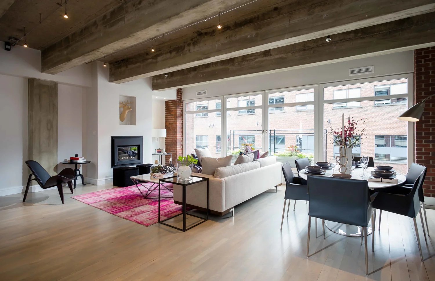 Mainland Street - Yaletown Condo Renovation