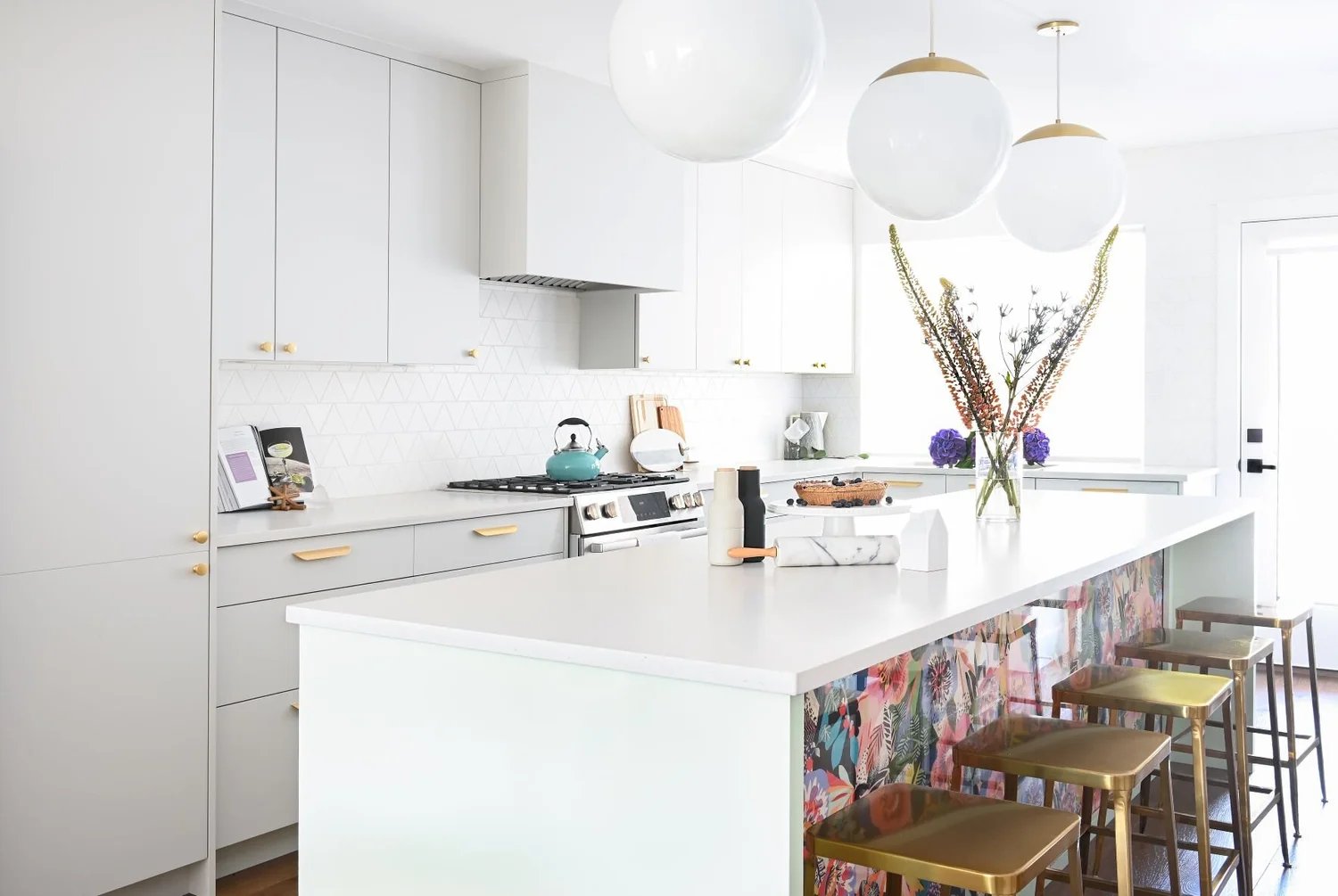 Vancouver Special - Top Floor Full Renovation photo 3