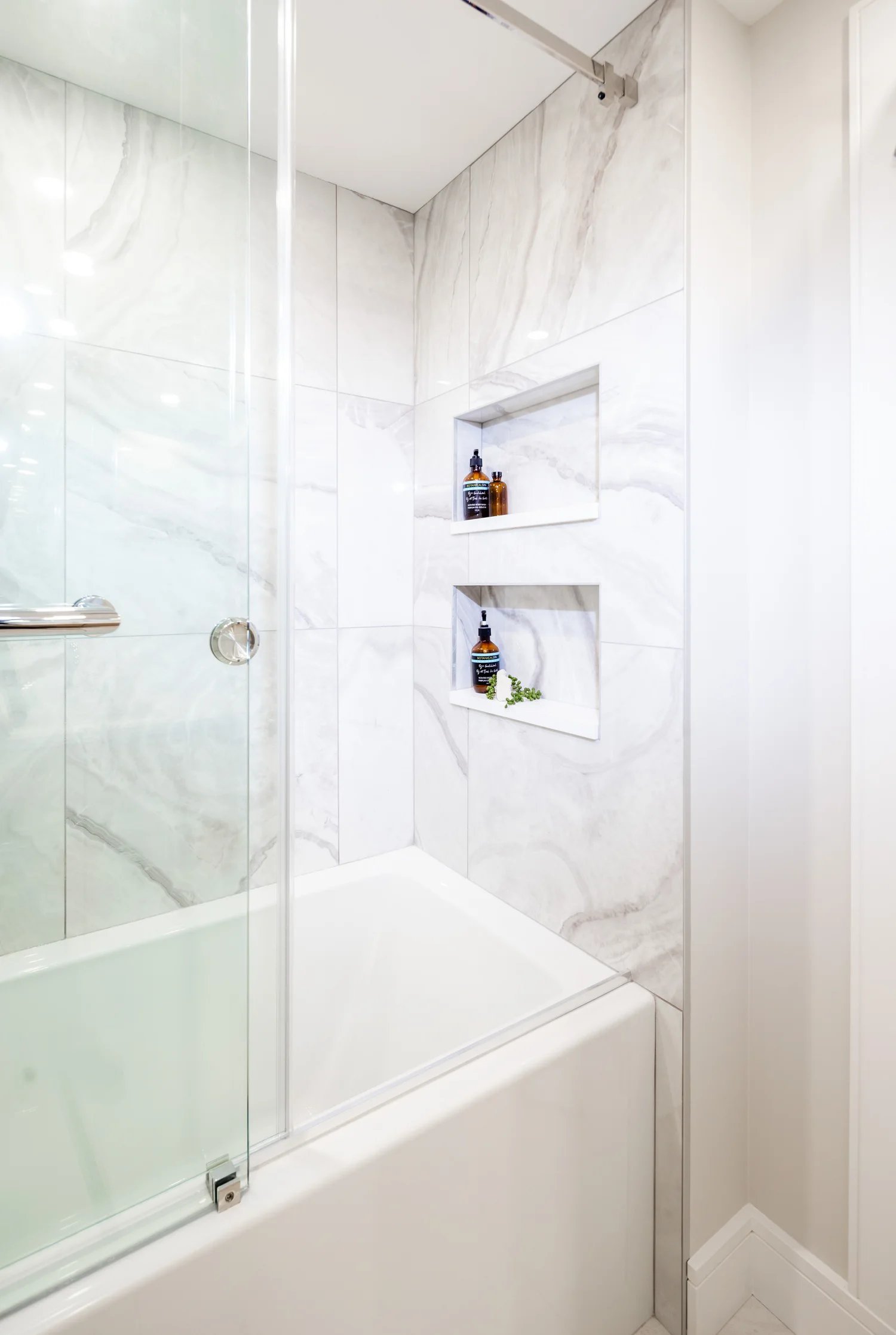 West 15th - Full Condo Renovation photo 7